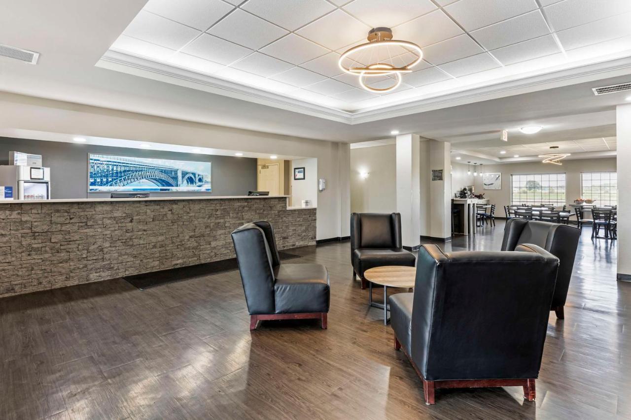 Best Western Plus Midamerica Hotel Mascoutah Экстерьер фото